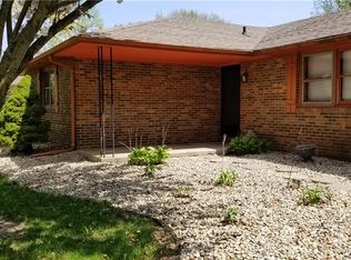 5800 N Olivia Dr, Alexandria, IN 46001