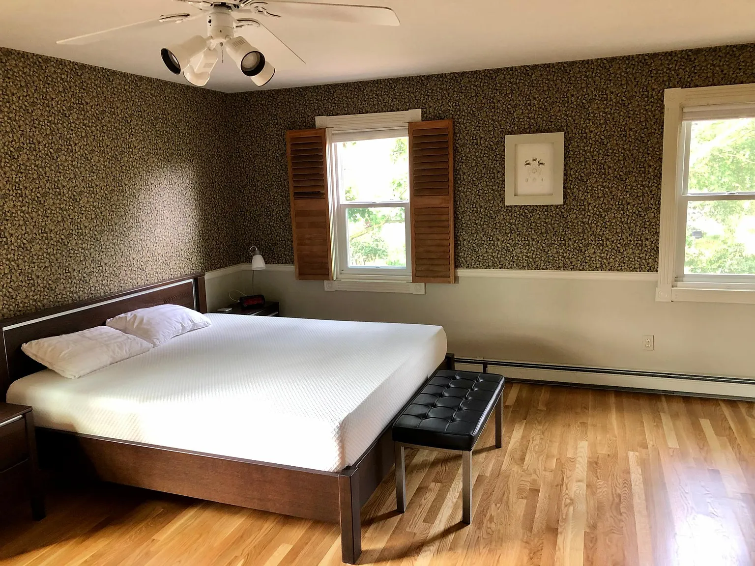 3 bed, 1957 sqft, $4,000 — Photo 2