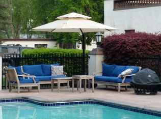 79 Locust Ave, Amsterdam, NY 12010