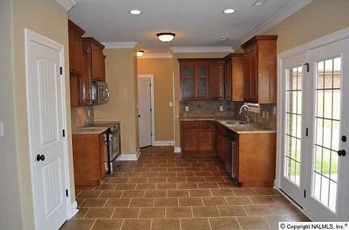 5th image of 5022 Valley Cove Dr SE