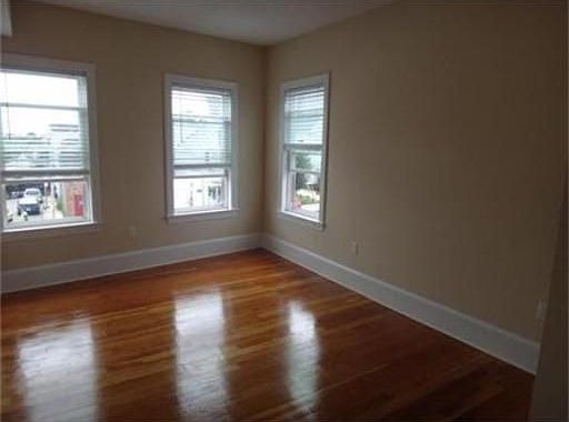 5th image of Dorchester St