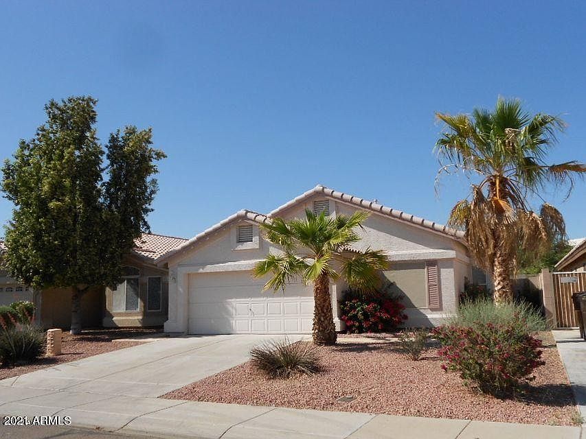1st image of 8632 W Paradise Ln
