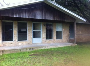 10 Mariner Dr, Morgans Point Resort, TX 76513