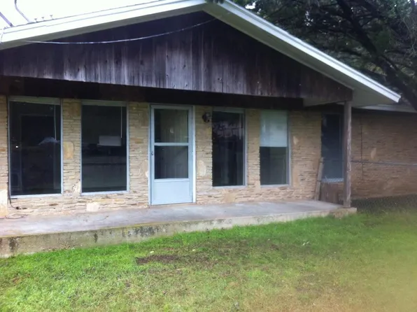 10 Mariner Dr, Morgans Point Resort, TX 76513