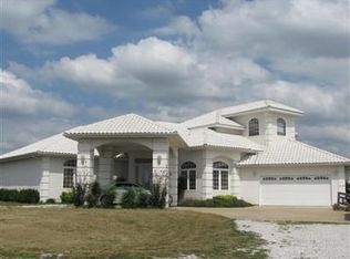 6182 S Farm Road 115, Brookline, MO 65619