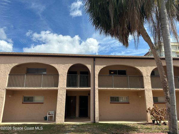 55 Riverside Dr APT 205