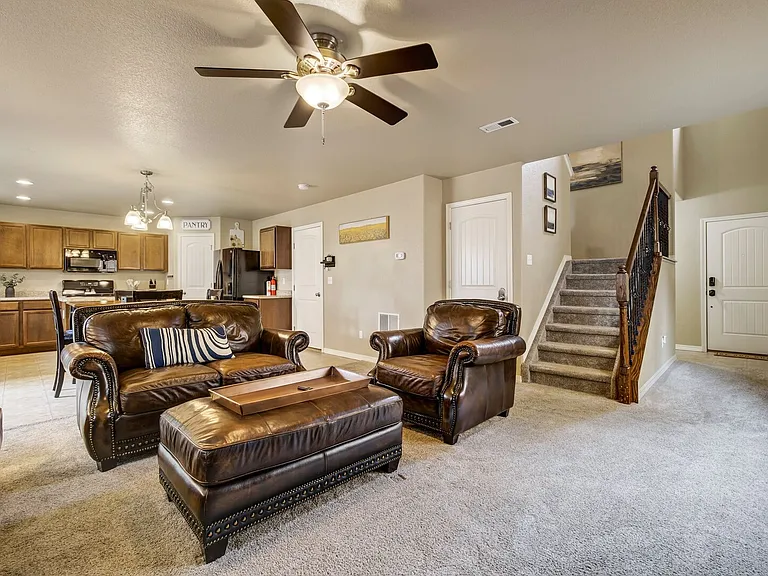 Hibiscus Ln — Photo 9