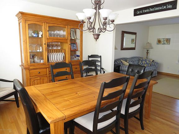 4th image of 517 Midwood Dr