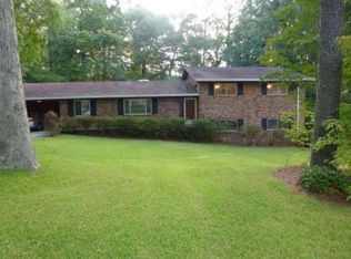 3853 Parkcrest Dr, Atlanta, GA 30319