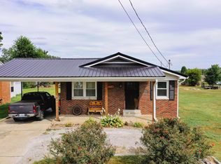 508 E Walnut St, Dawson Springs, KY 42408
