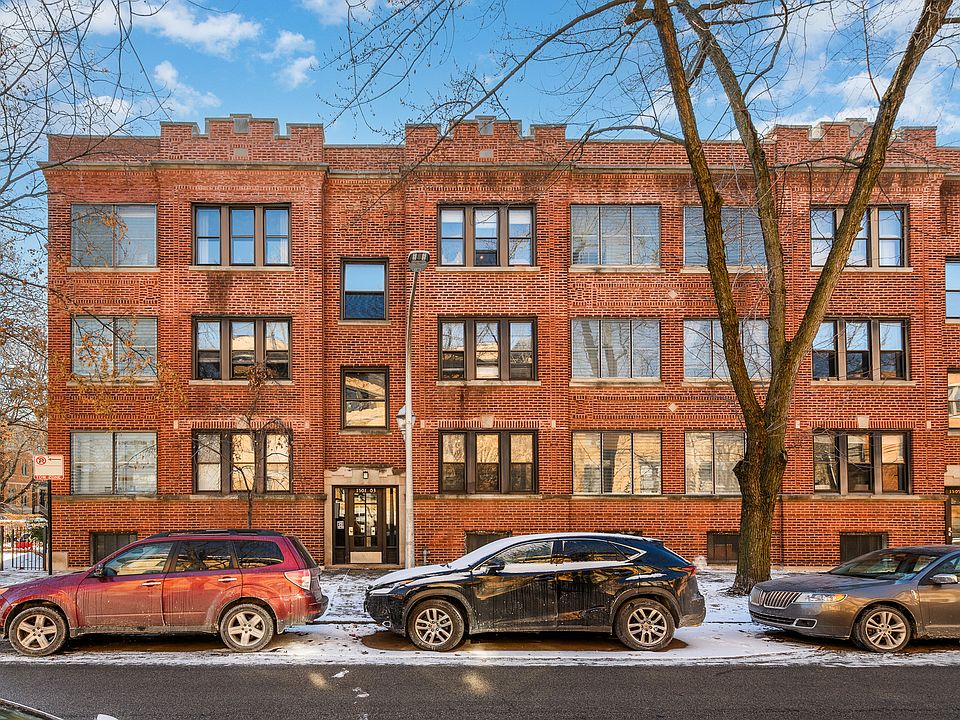 1st image of 1503 W Cornelia Ave #1