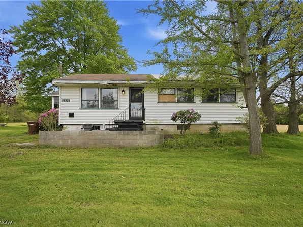 2530 Kinsman Rd NE, North Bloomfield, OH 44450