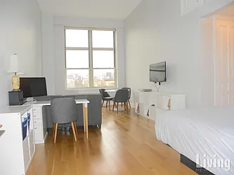 Rented by Living New York