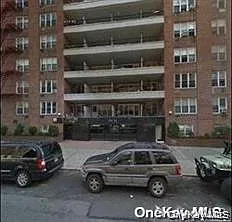Studio condo for sale in Murray Hill-Broadway Flushing