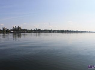 10120 False River Rd, New Roads, LA 70760