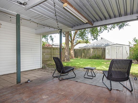 5th image of 157 Gena Marie Dr