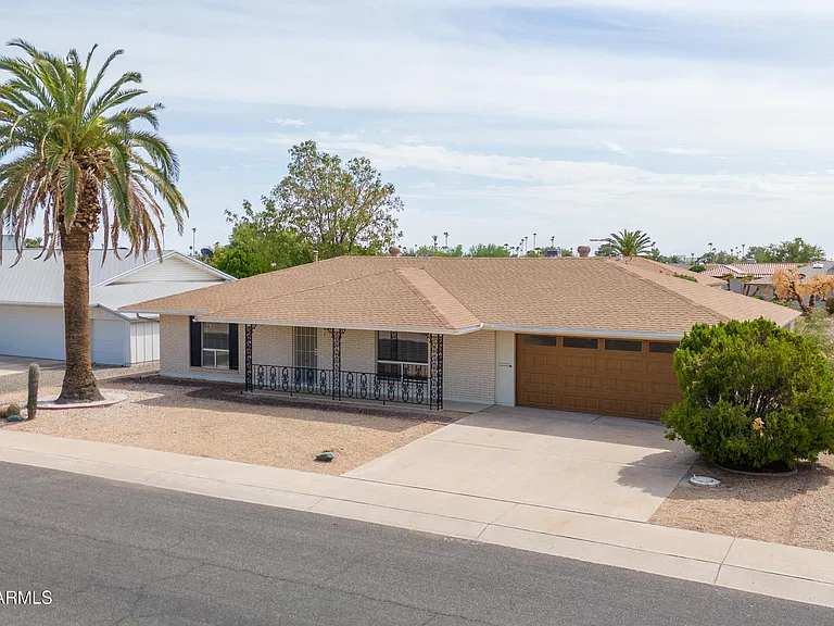 10301 W Charter Oak Dr — Photo 3