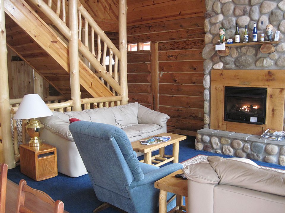 1st image of 2882 Hakala Hills Dr