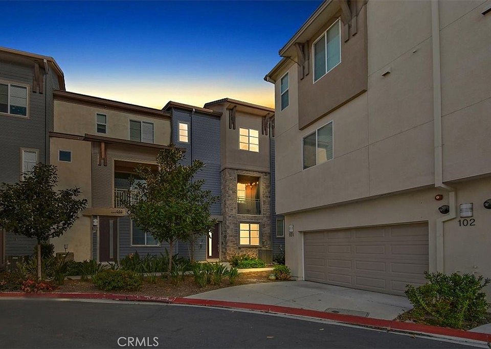1st image of 646 Savi Dr #103