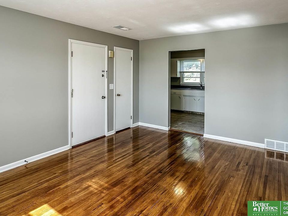 1st image of 4732 S 77th Ave APT 4