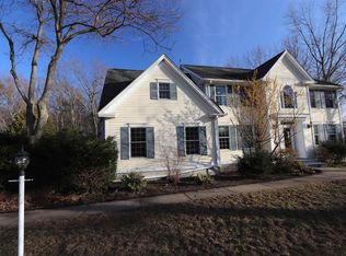 11 Hubbard Rd, Dover, NH 03820