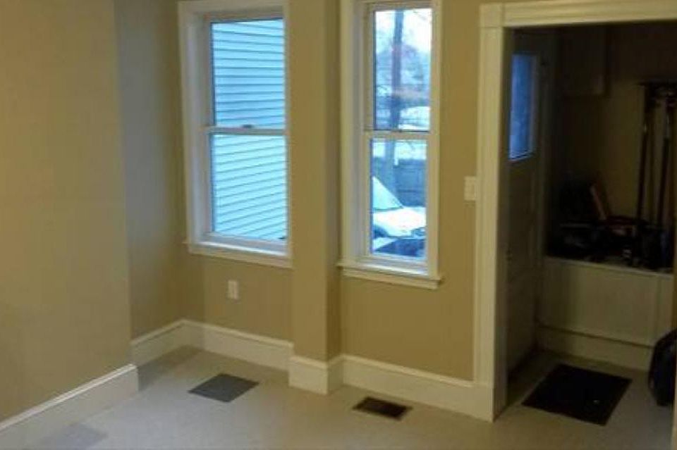 2nd image of 500 Main St #1