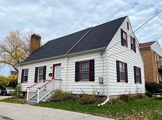 1922 Birge Ter, Madison, WI 53726