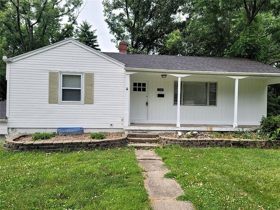 1st image of 2501 NE 53rd St
