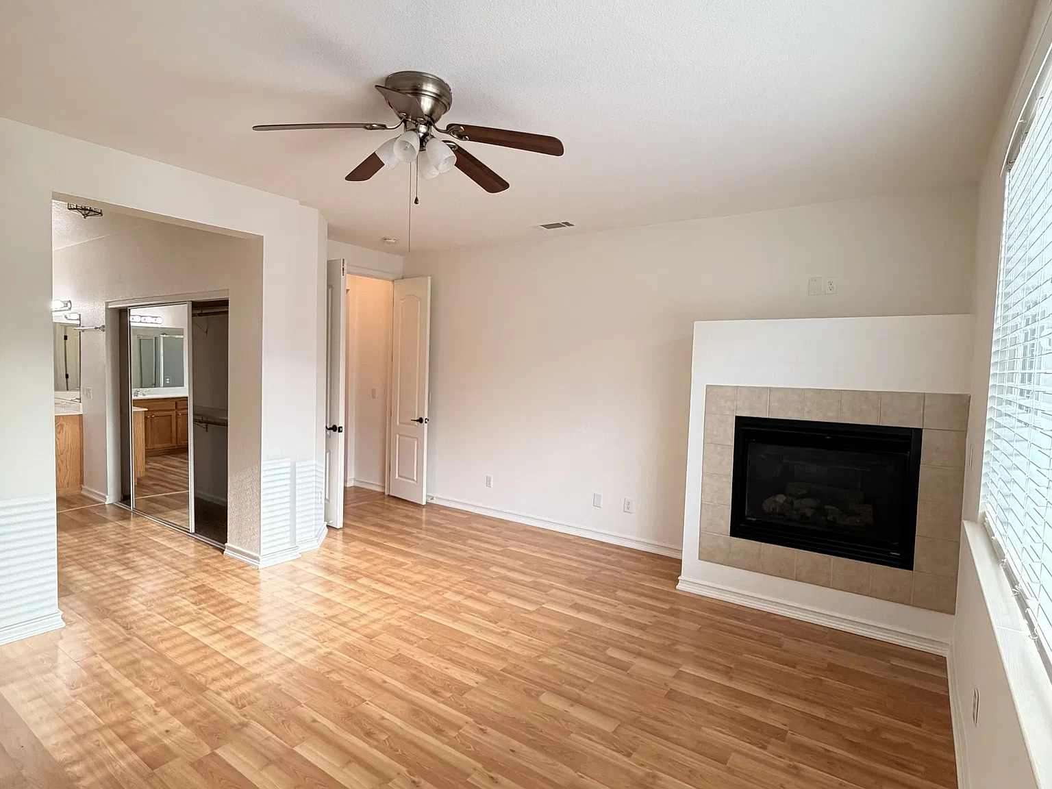 1305 Brooktrail Drive - 1 — Photo 3