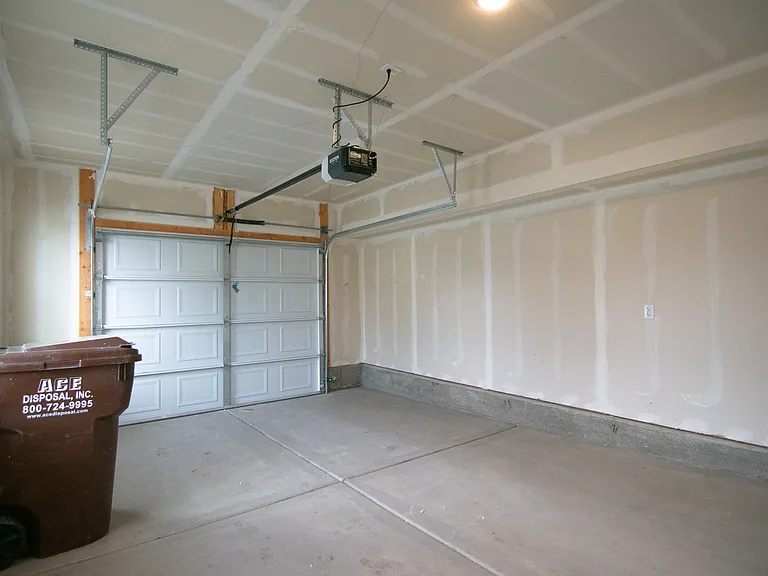 Villas at The Pointe — Photo 28