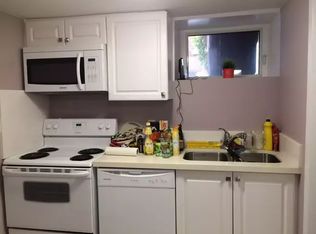 373 Markham St, Toronto, ON M6G2K8