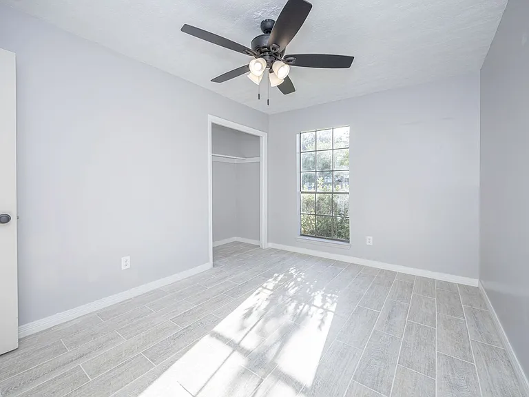 6672 Cortez Cir — Photo 37