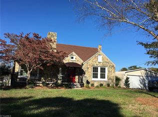 7008 Turnpike Rd, Archdale, NC 27263