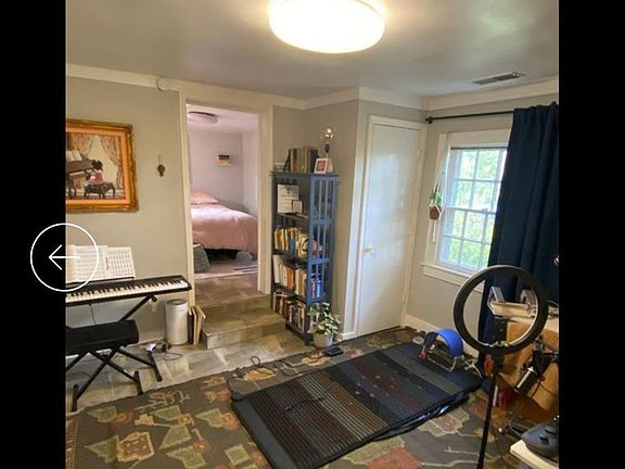 3rd image of 322 Cumberland Ave