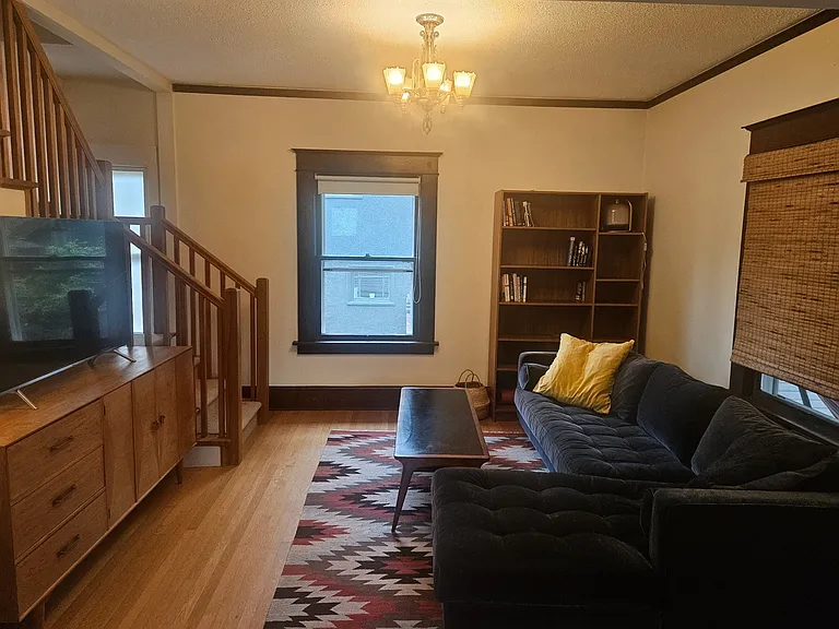5805 NE 30th Ave — Photo 4