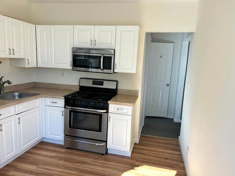 21 Osborne Ave #2 — Photo 9