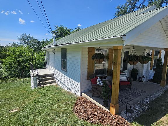 4th image of 81 Highland Park Dr