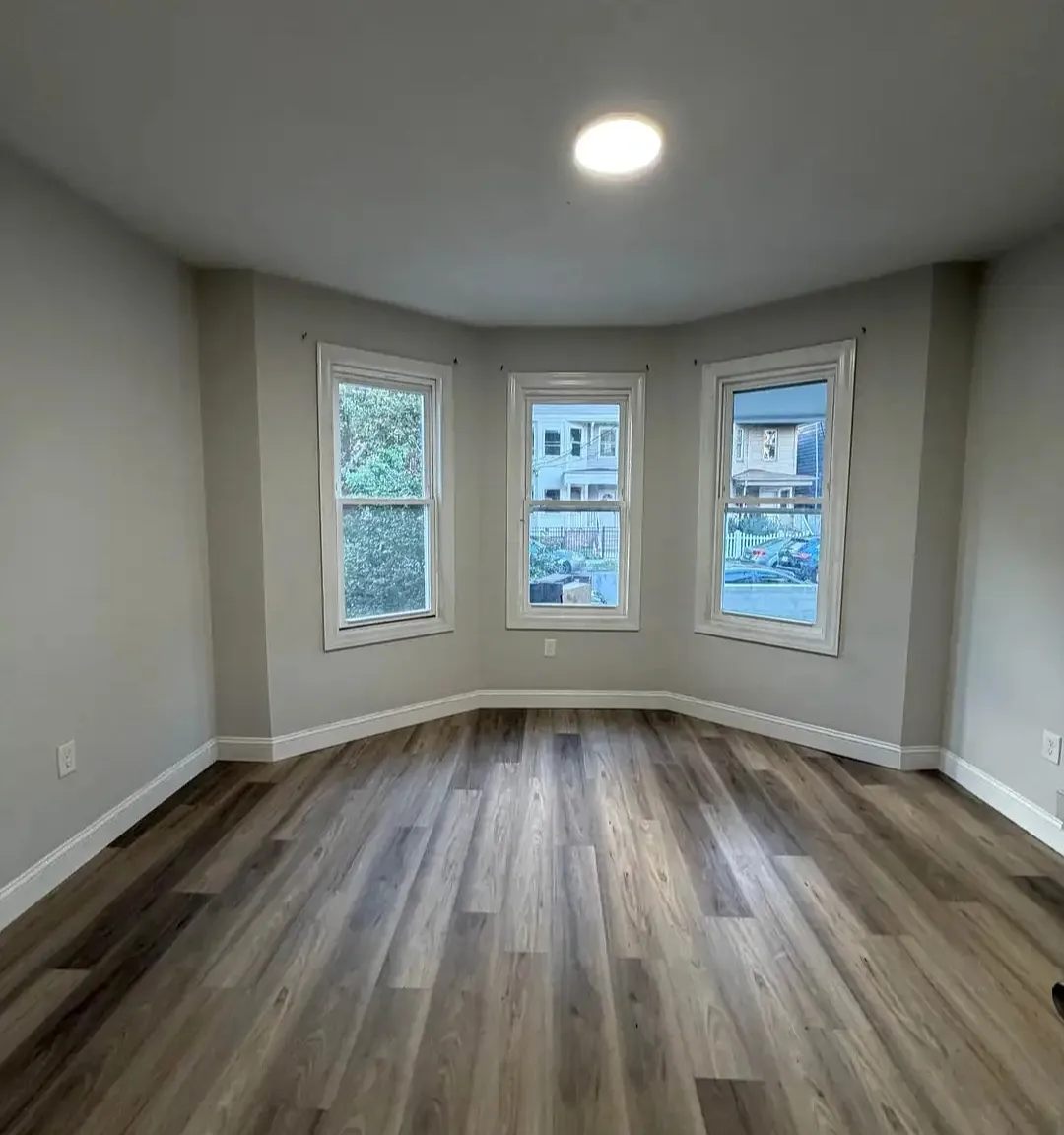 3 bed, $2,400 — Photo 3
