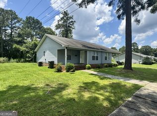 106 S Montrose St, Fort Valley, GA 31030