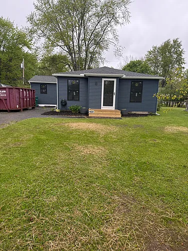 34 Charles Ave Photo 1