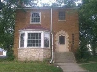 9601 S Maplewood Ave, Evergreen Park, IL
