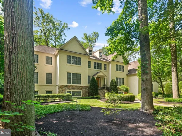 1227 Cotswold Ln, Cherry Hill, NJ 08034