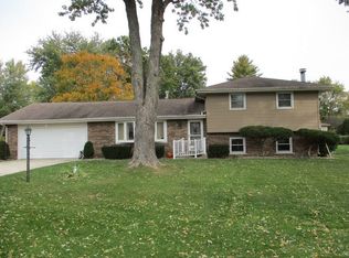 1081 N Prairie View Dr, Kankakee, IL 60901