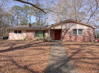 924 Old Salem Rd, Eclectic, AL 36024