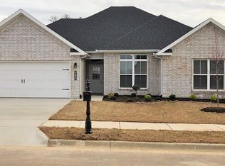 936 Estes Dr, Pea Ridge, AR 72751
