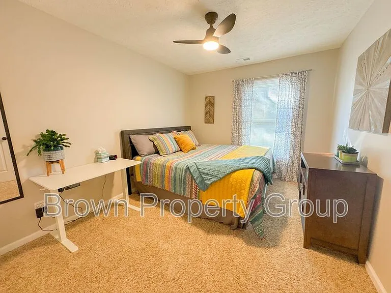 5813 Bacarro Pl — Photo 18
