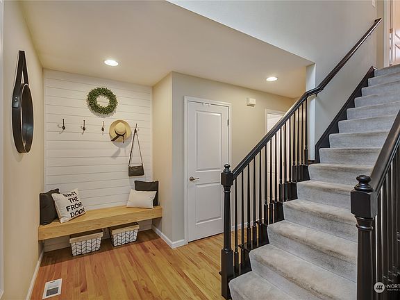 4th image of 9008 169th Street Ct E