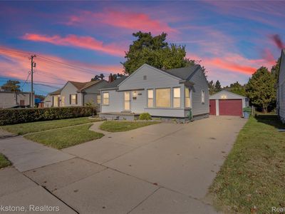 13786 Edison St, Southgate, MI, 48195