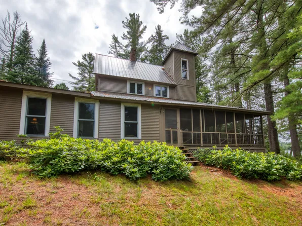 59 Sunset Rdg, Owls Head, NY 12969