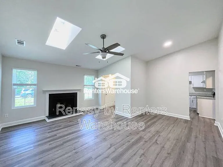 2549 Hunters Run Trl — Photo 7